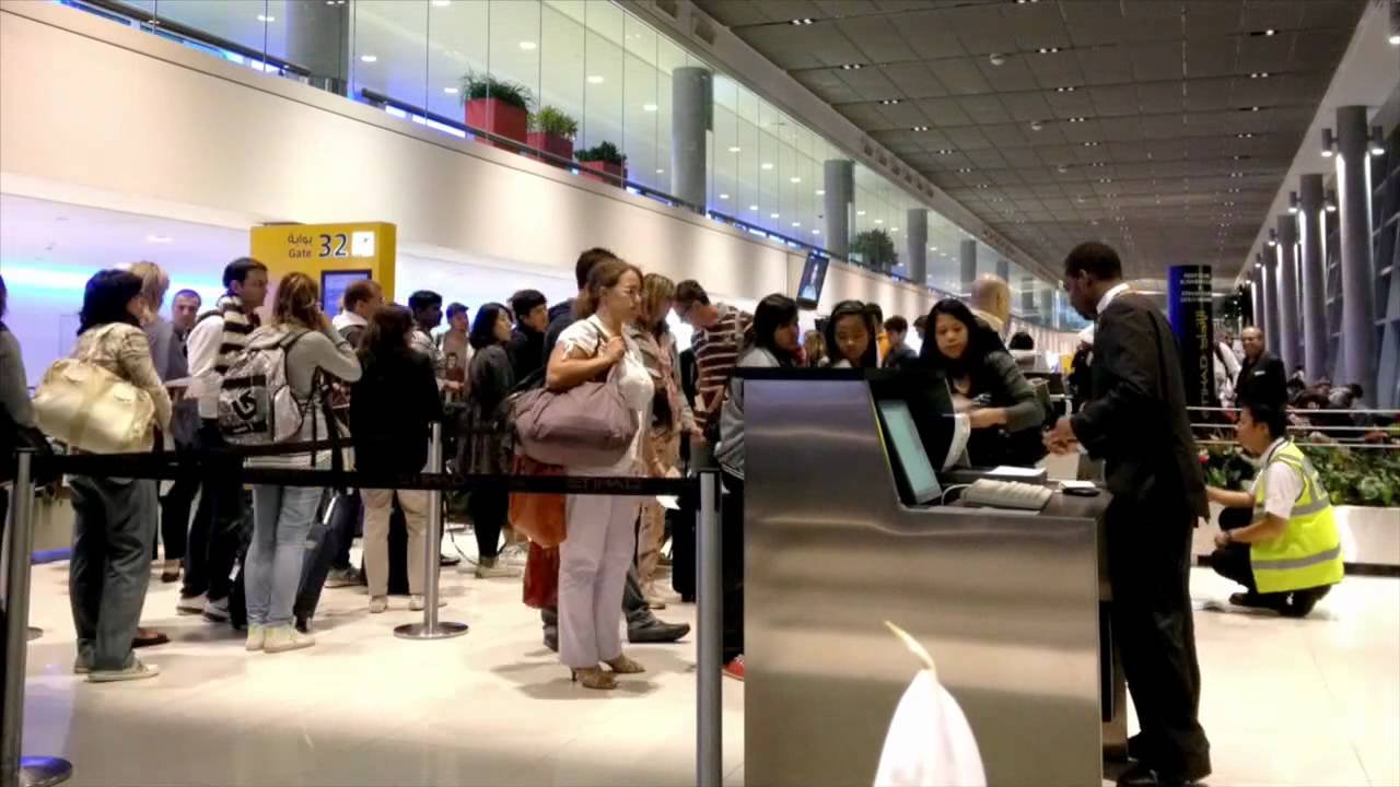 लगातार सामने आ रही एयरलाइन घटनाओं से भारतीय हवाई अड्डों...